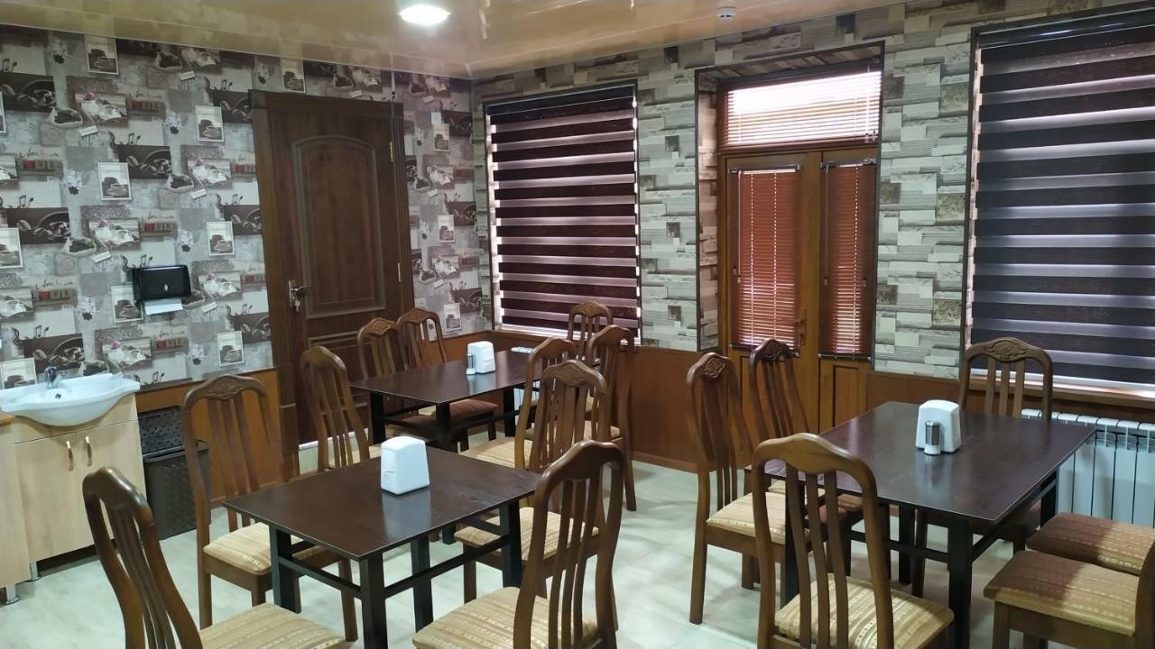 Alisher Chorbog' Hotel Koshbakaly Bagian luar foto